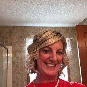 Meet your Posher, Jen